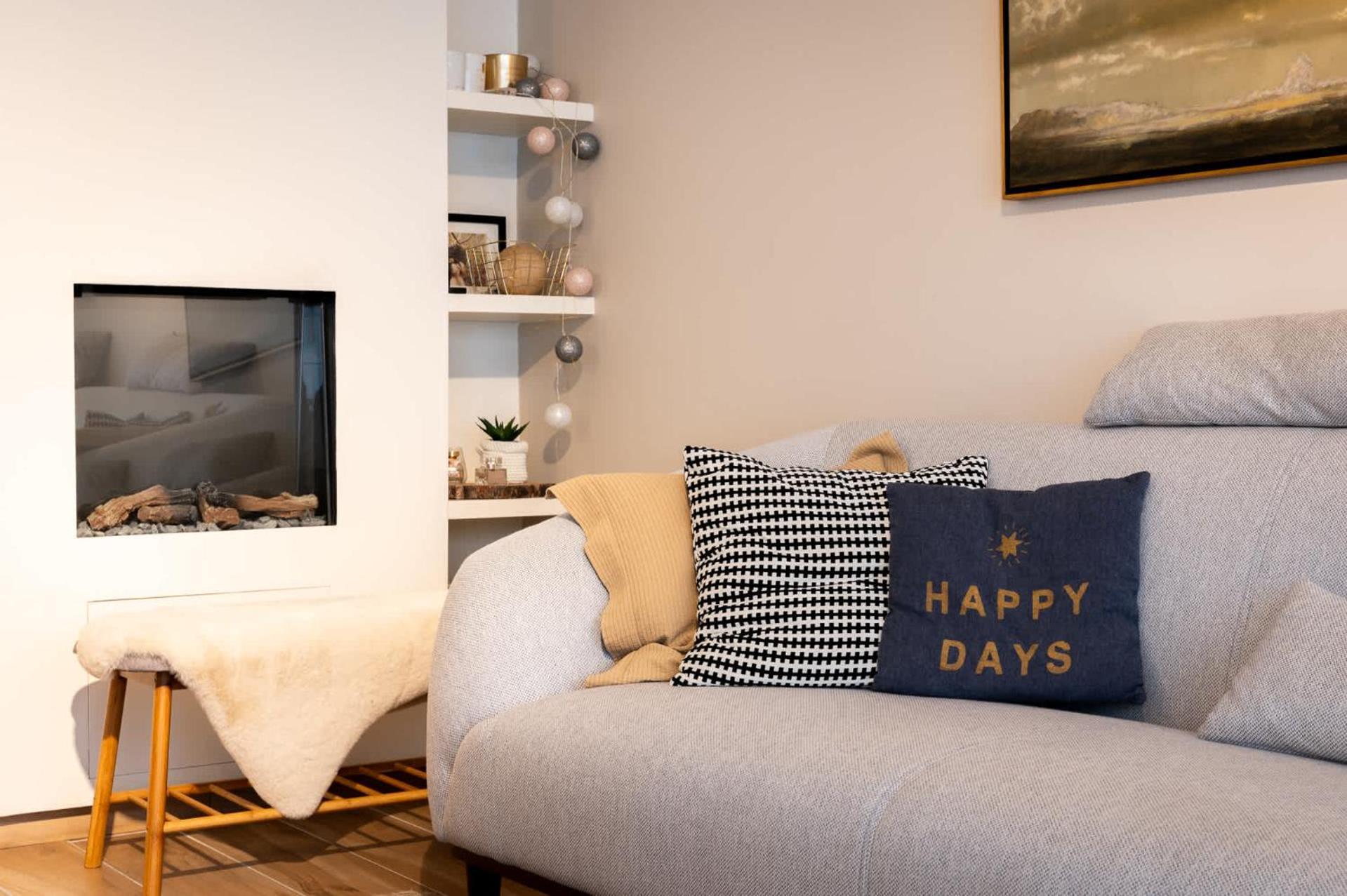 Appartement Centrally Located Close To The *