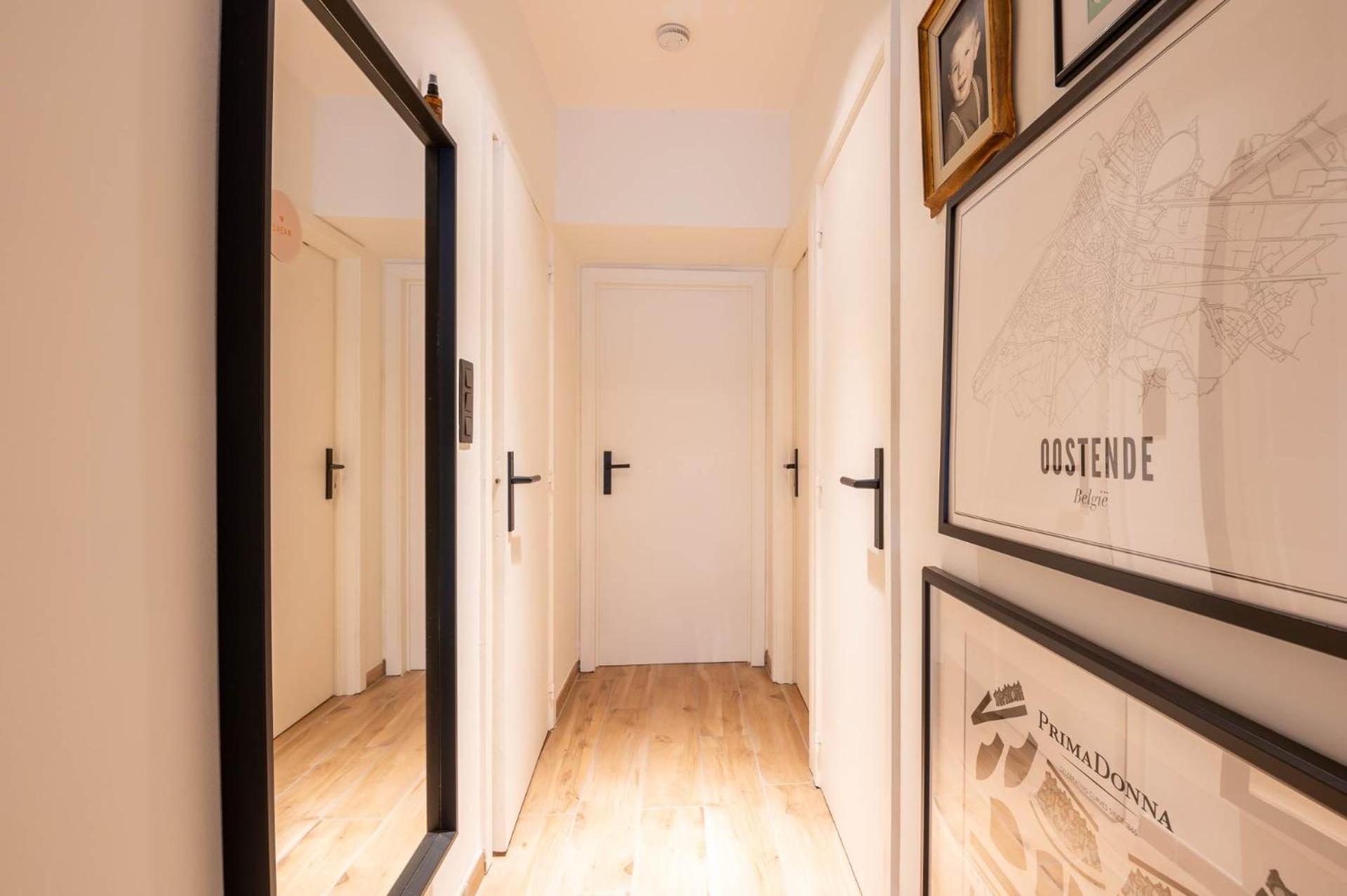 Centrally Located Close To The Appartement